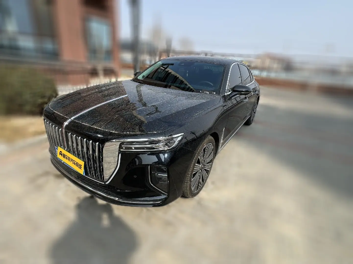 Hongqi H9  из Китая