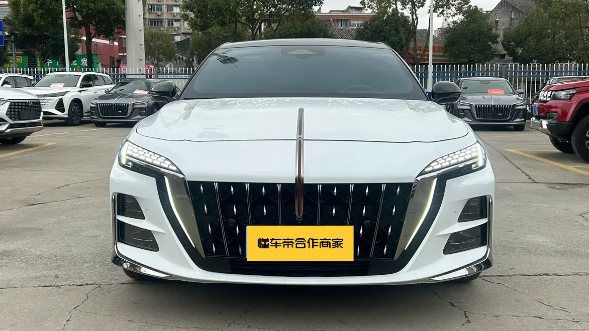 Hongqi H6  из Китая
