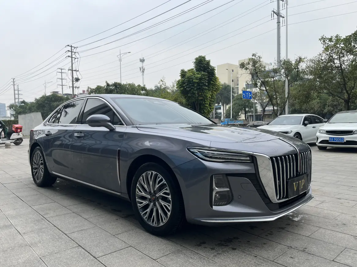 Hongqi H5  из Китая