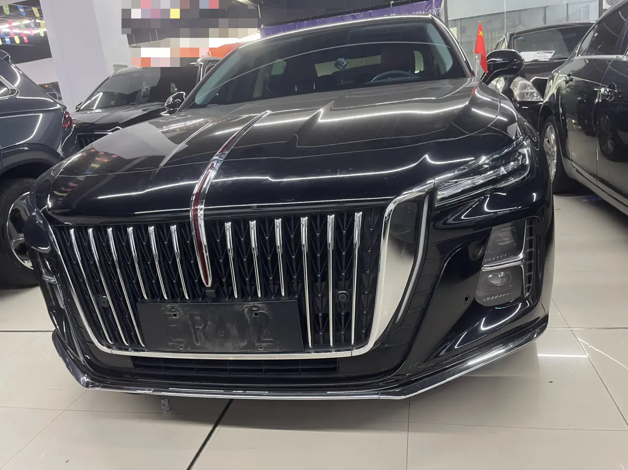 Hongqi H5  из Китая