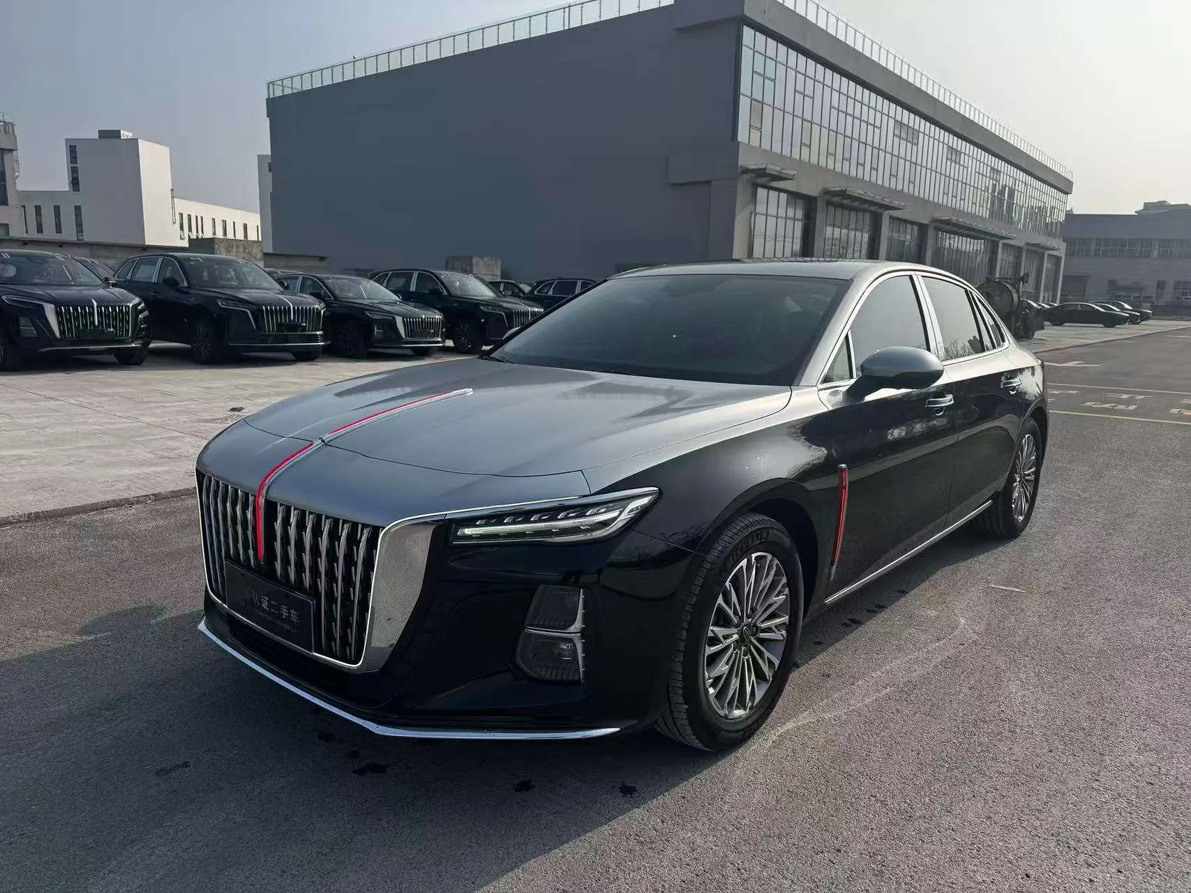 Hongqi H5  из Китая