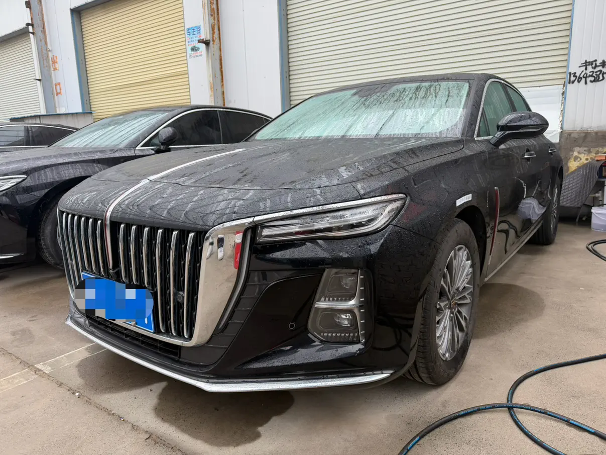 Hongqi H5  из Китая