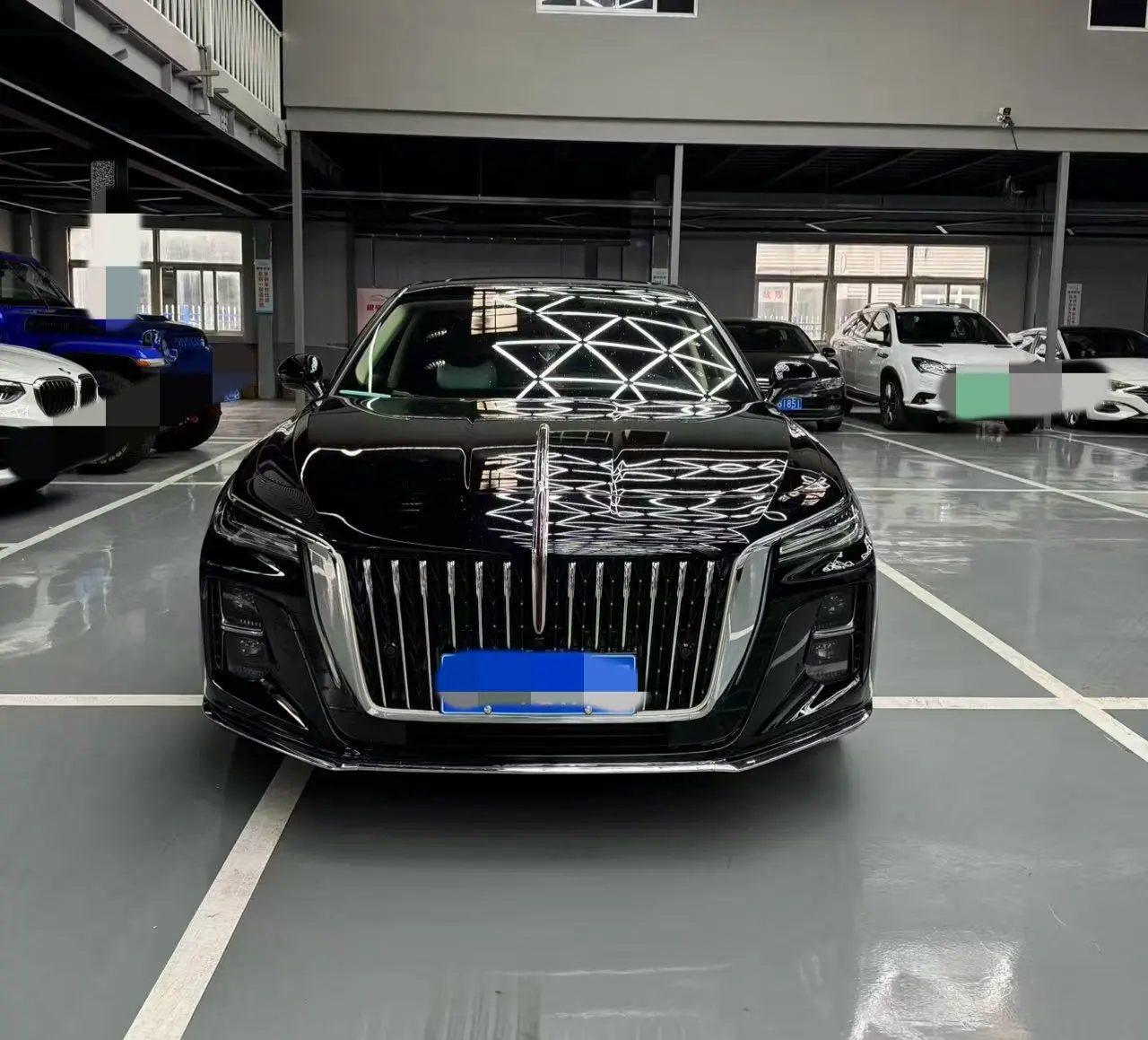 Hongqi H5  из Китая