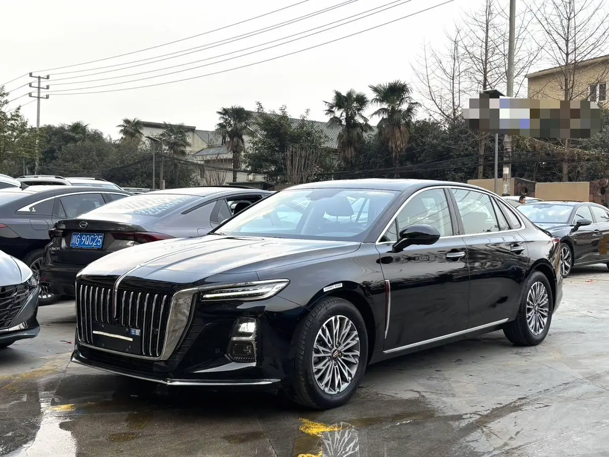 Hongqi H5  из Китая