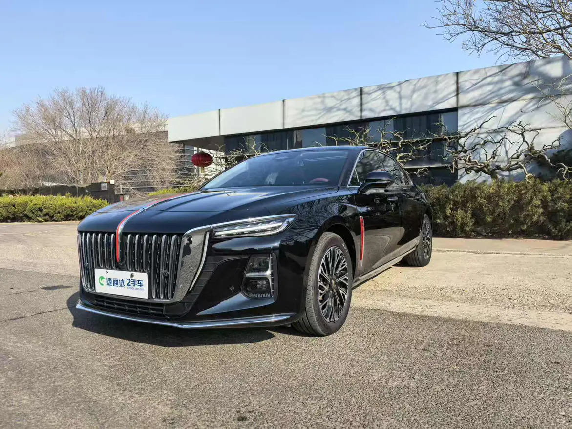 Hongqi H5  из Китая