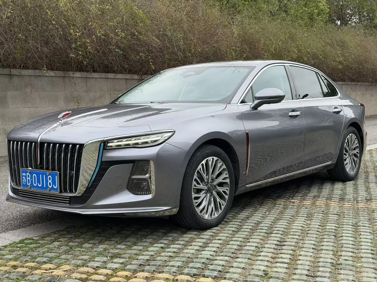 Hongqi H5  из Китая