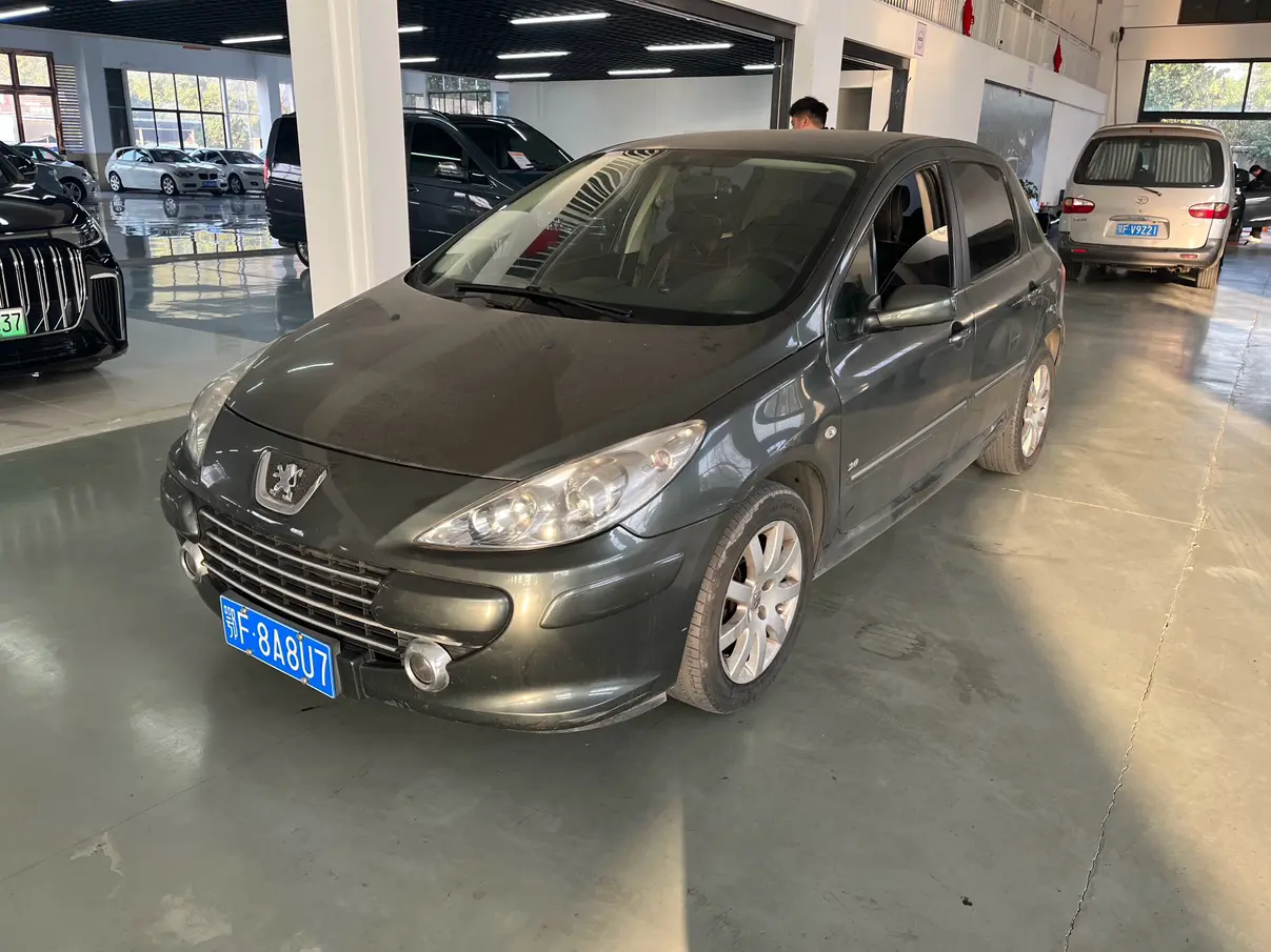 Peugeot 307  из Китая