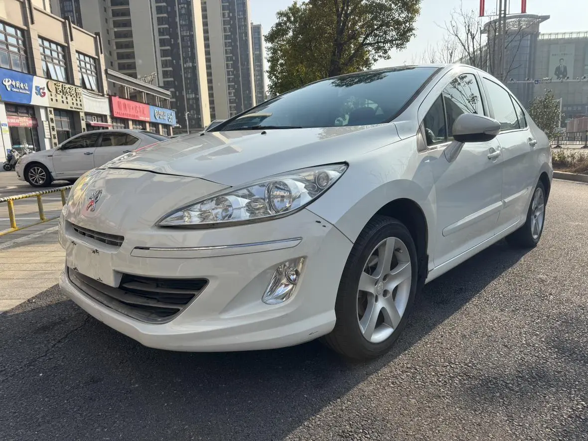 Peugeot 408  из Китая