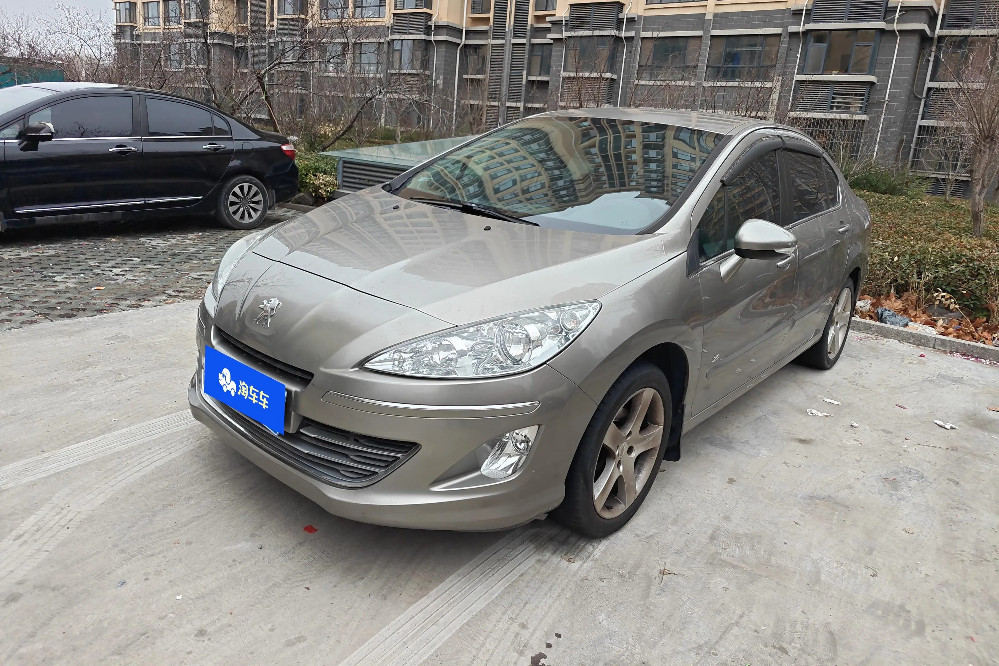 Peugeot 408  из Китая