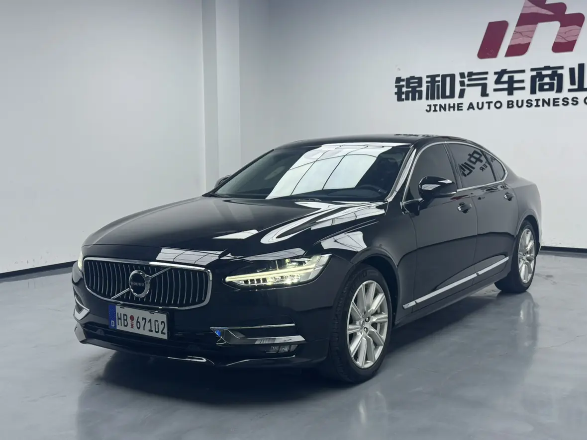 Volvo S90