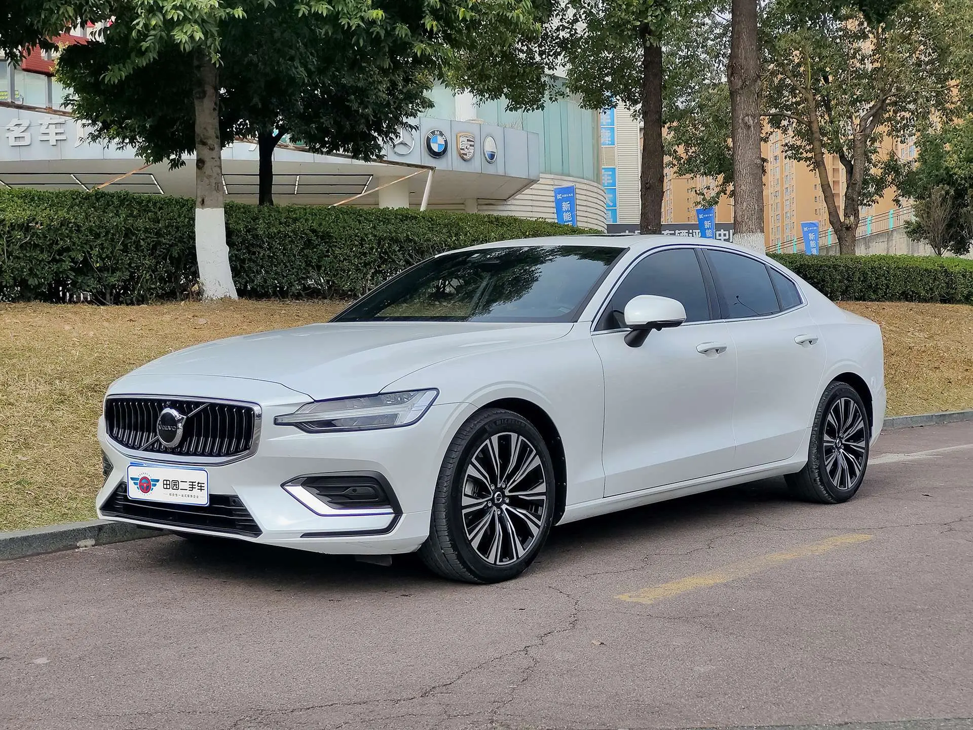 Volvo S60