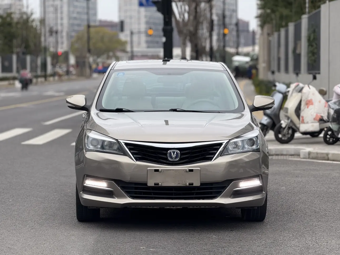 Changan Yuexiang V7  из Китая