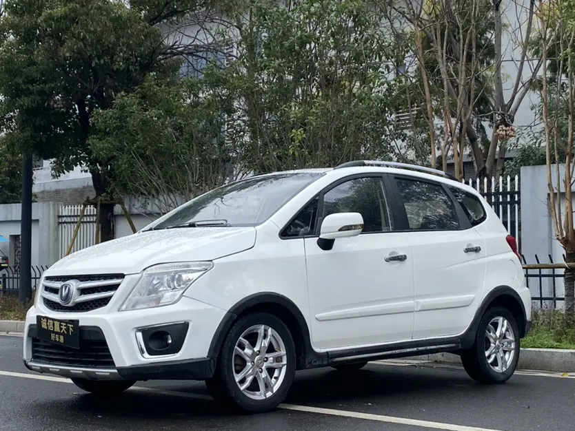 Changan CX20  из Китая