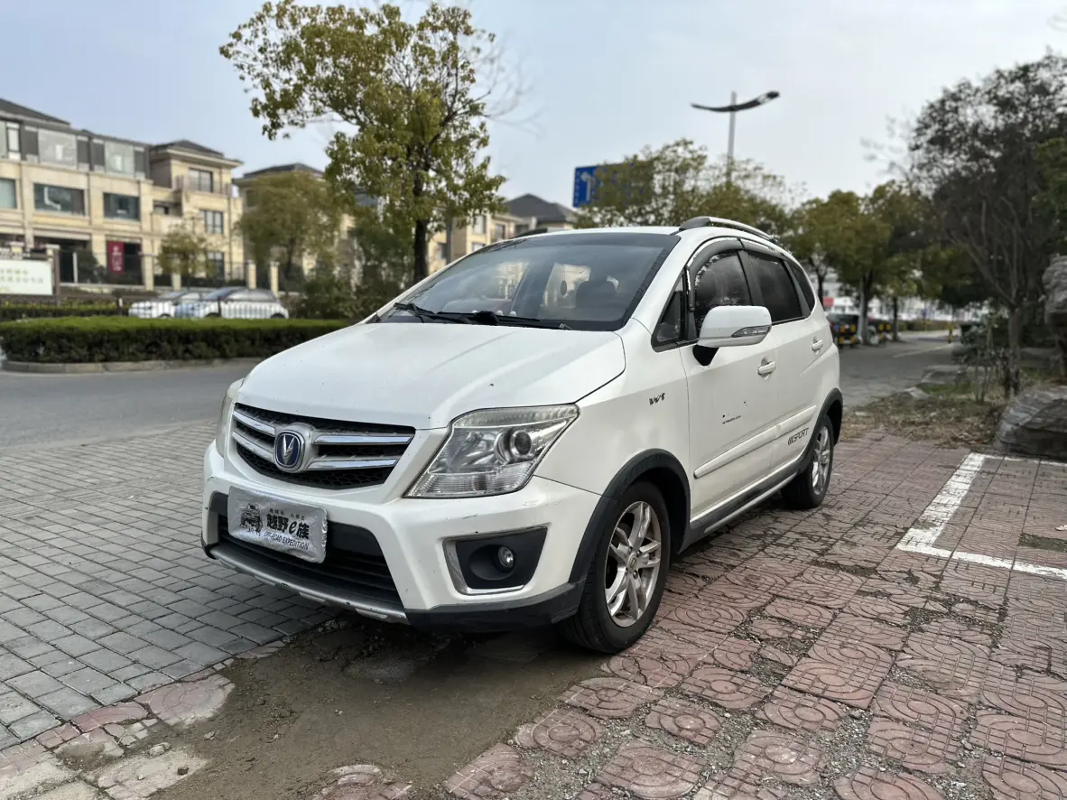 Changan CX20  из Китая
