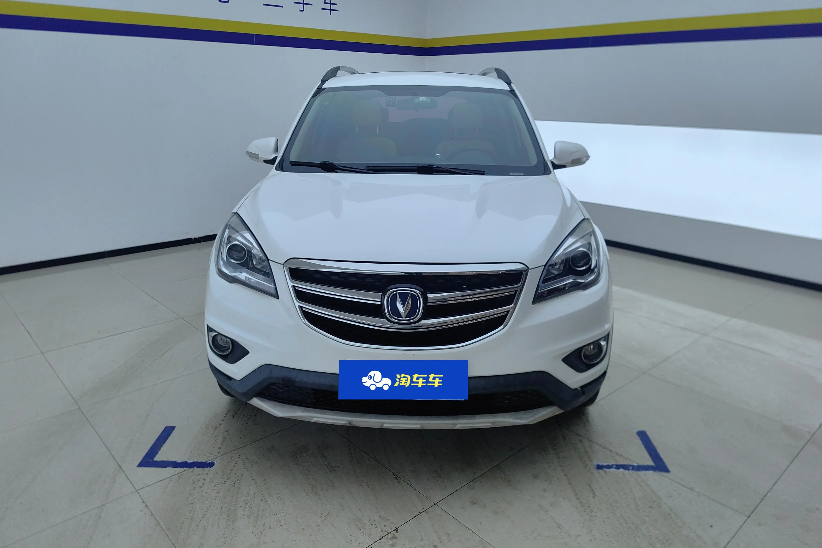 Changan CS35  из Китая