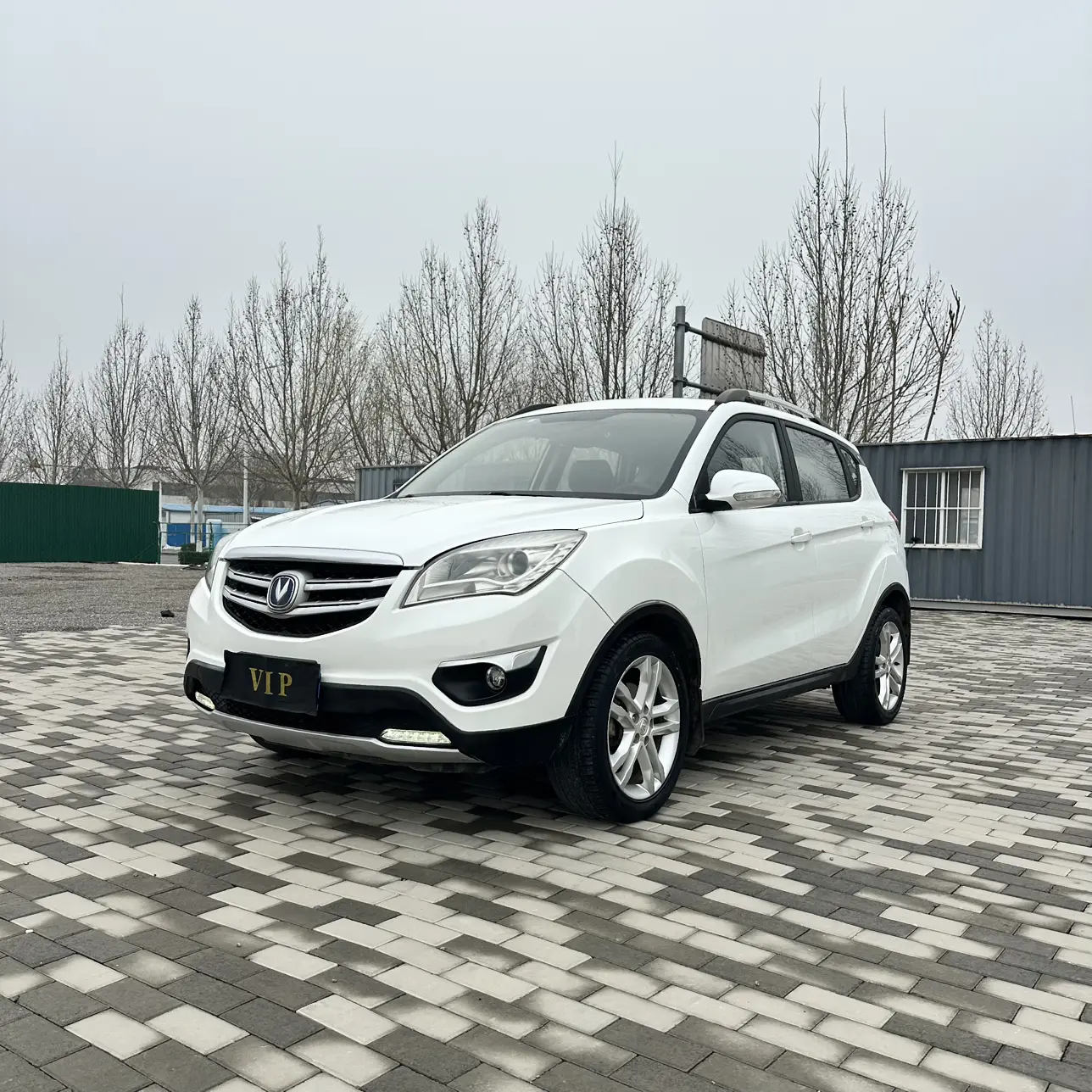 Changan CS35  из Китая