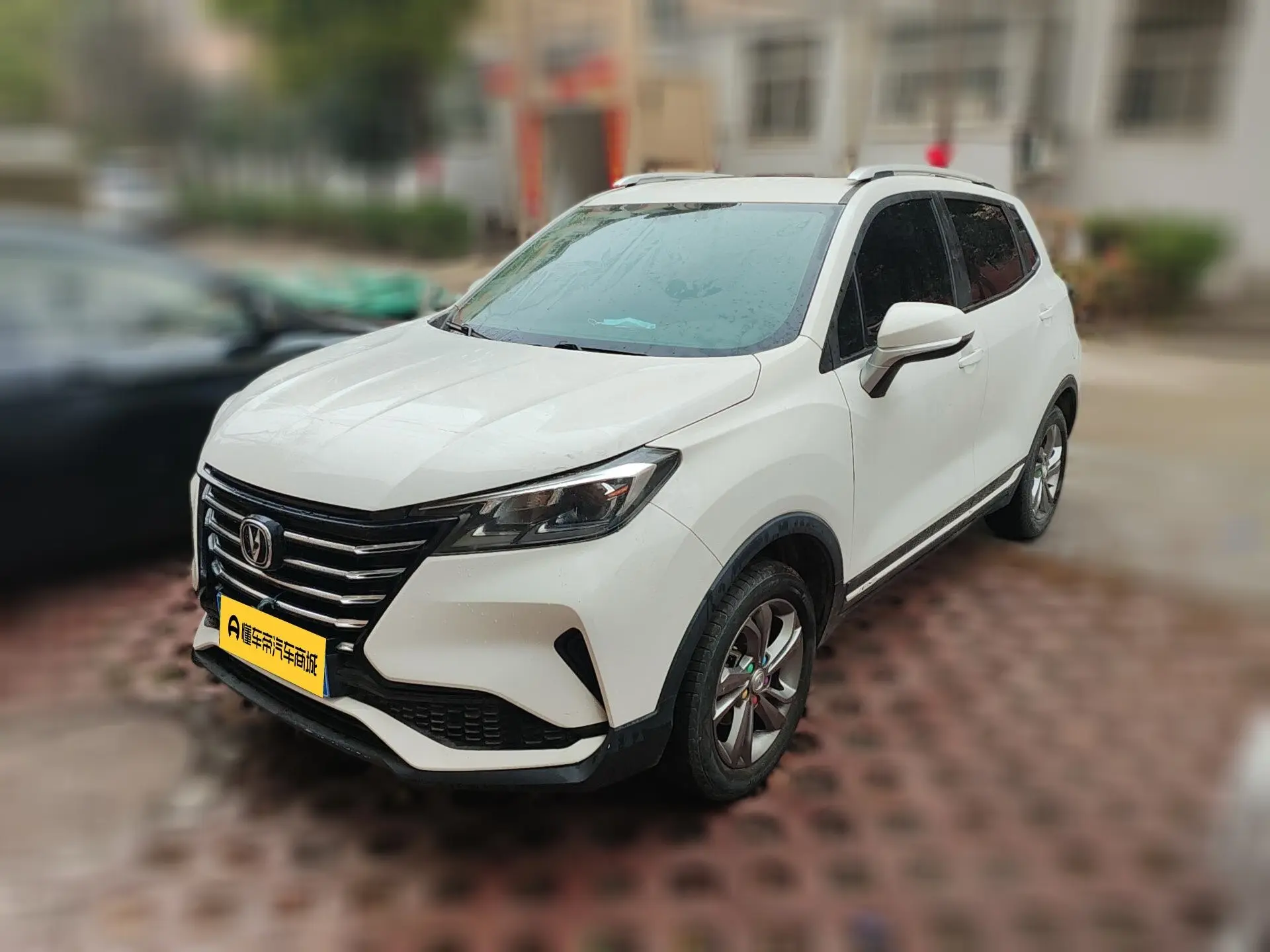Changan CS15  из Китая