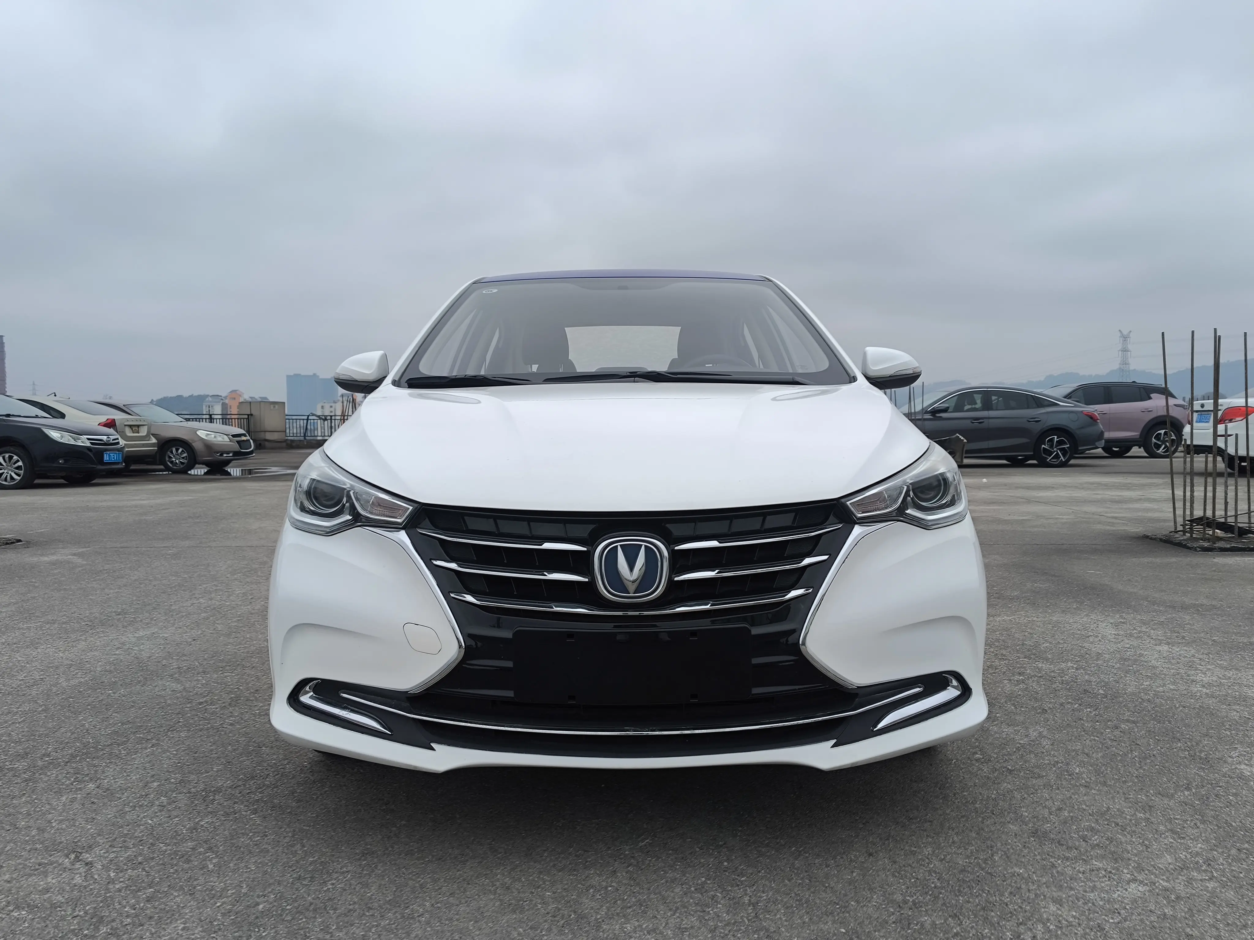 Changan Yuexiang  из Китая