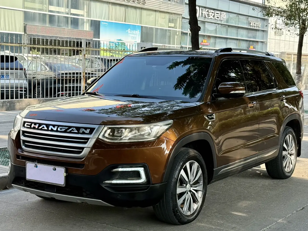 Changan CS95  из Китая