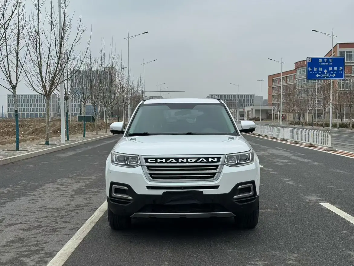 Changan CS95  из Китая