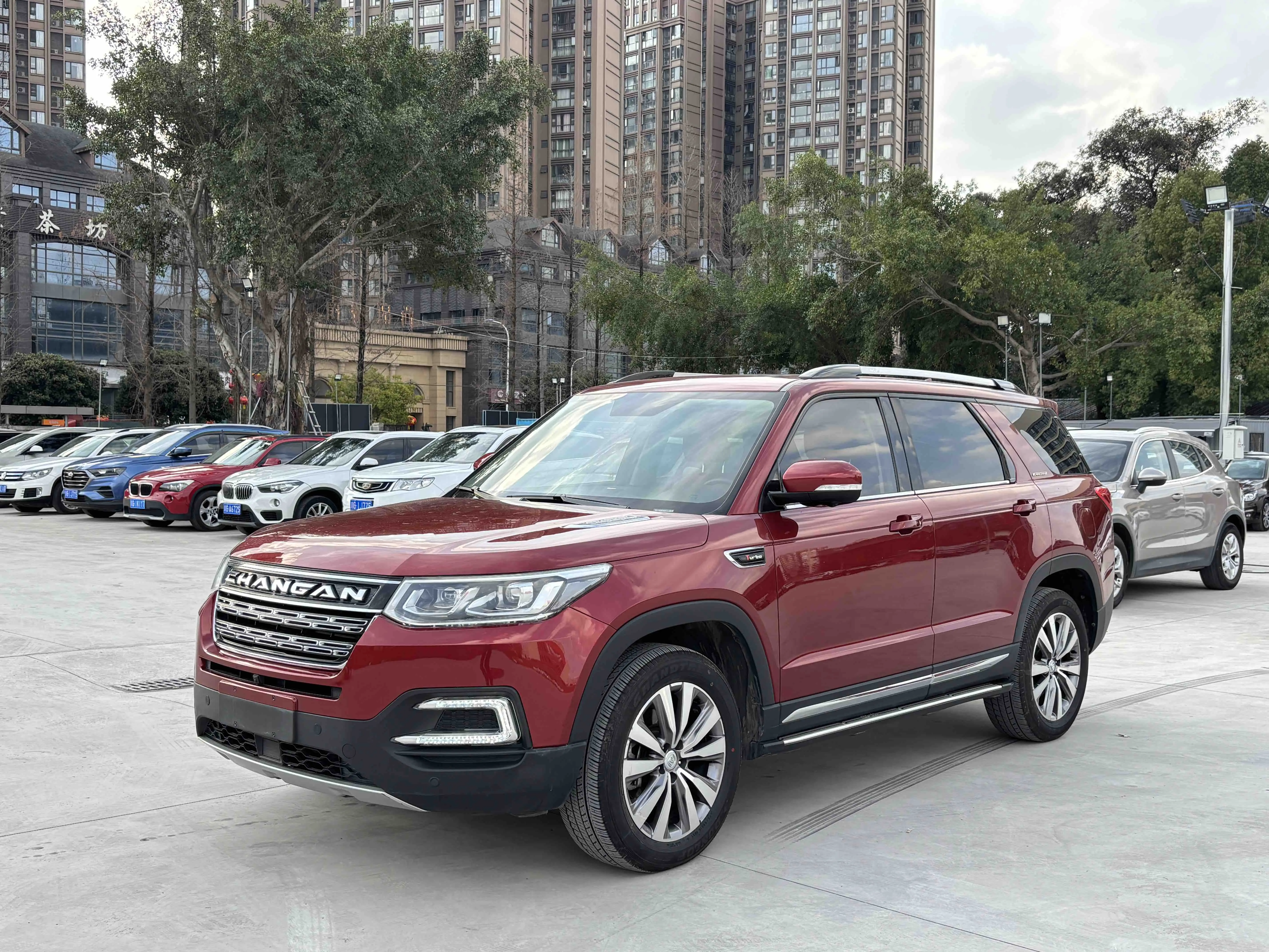 Changan CS95  из Китая
