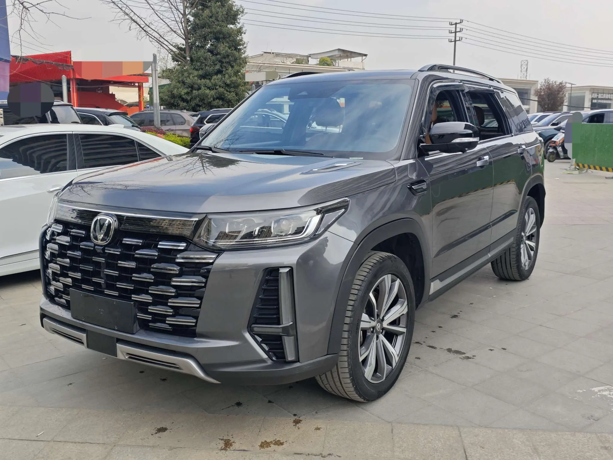 Changan CS95  из Китая