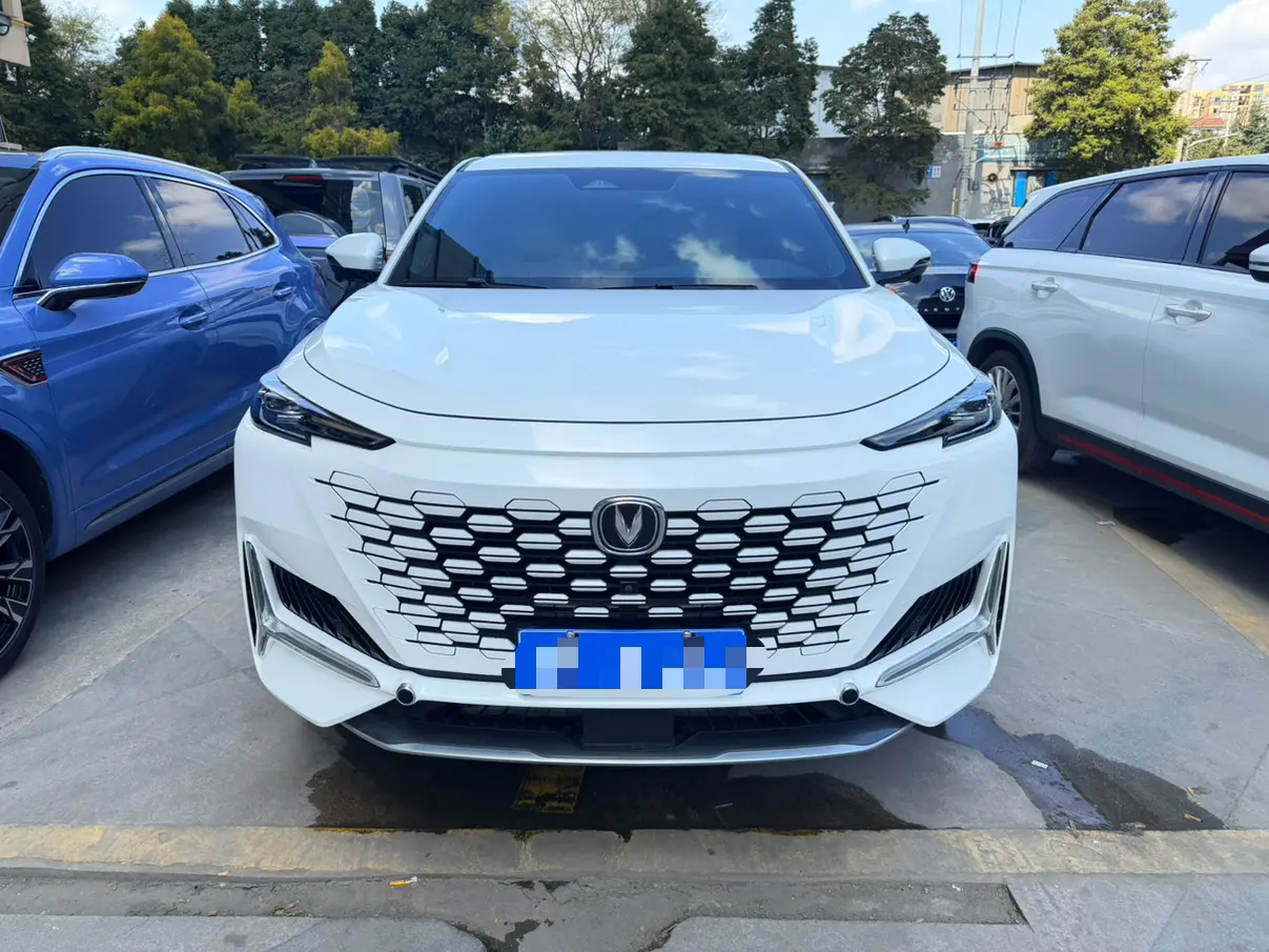 Changan UNI-K  из Китая