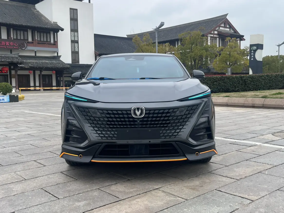 Changan UNI-T  из Китая