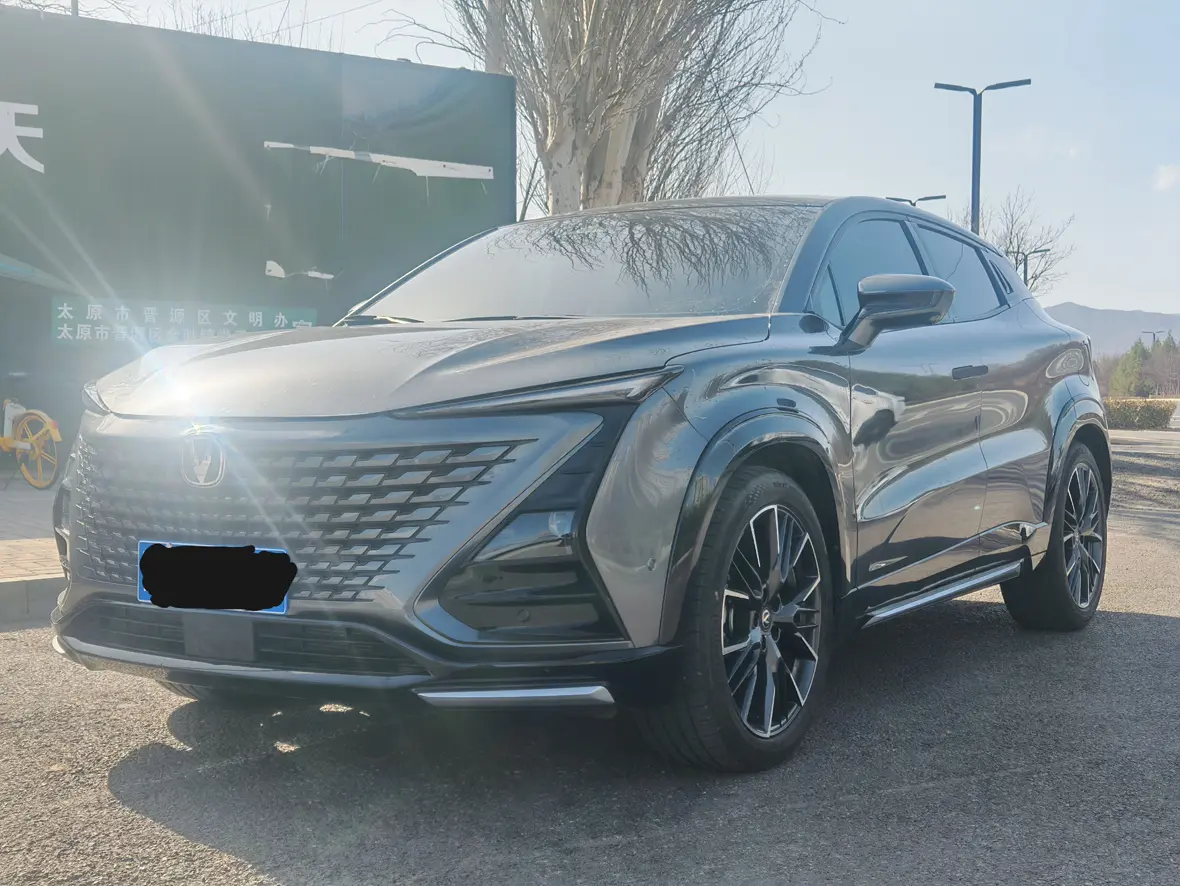 Changan UNI-T  из Китая