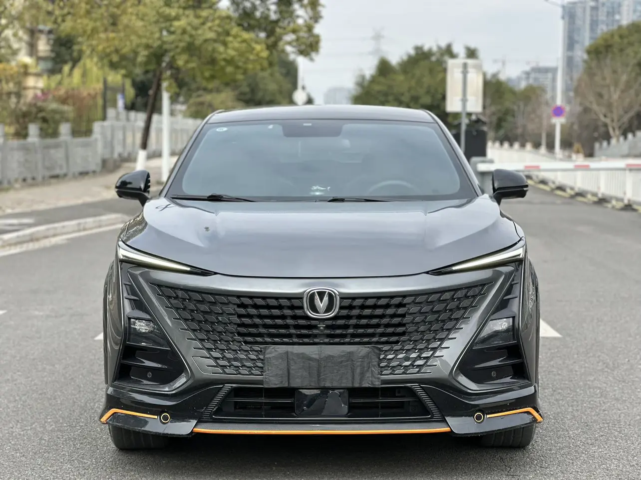 Changan UNI-T  из Китая