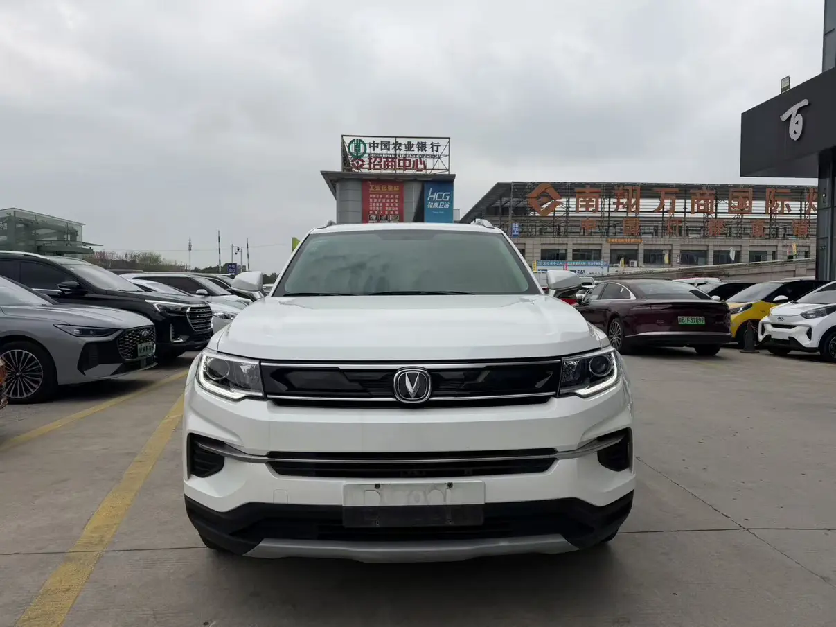 Changan CS35 PLUS  из Китая
