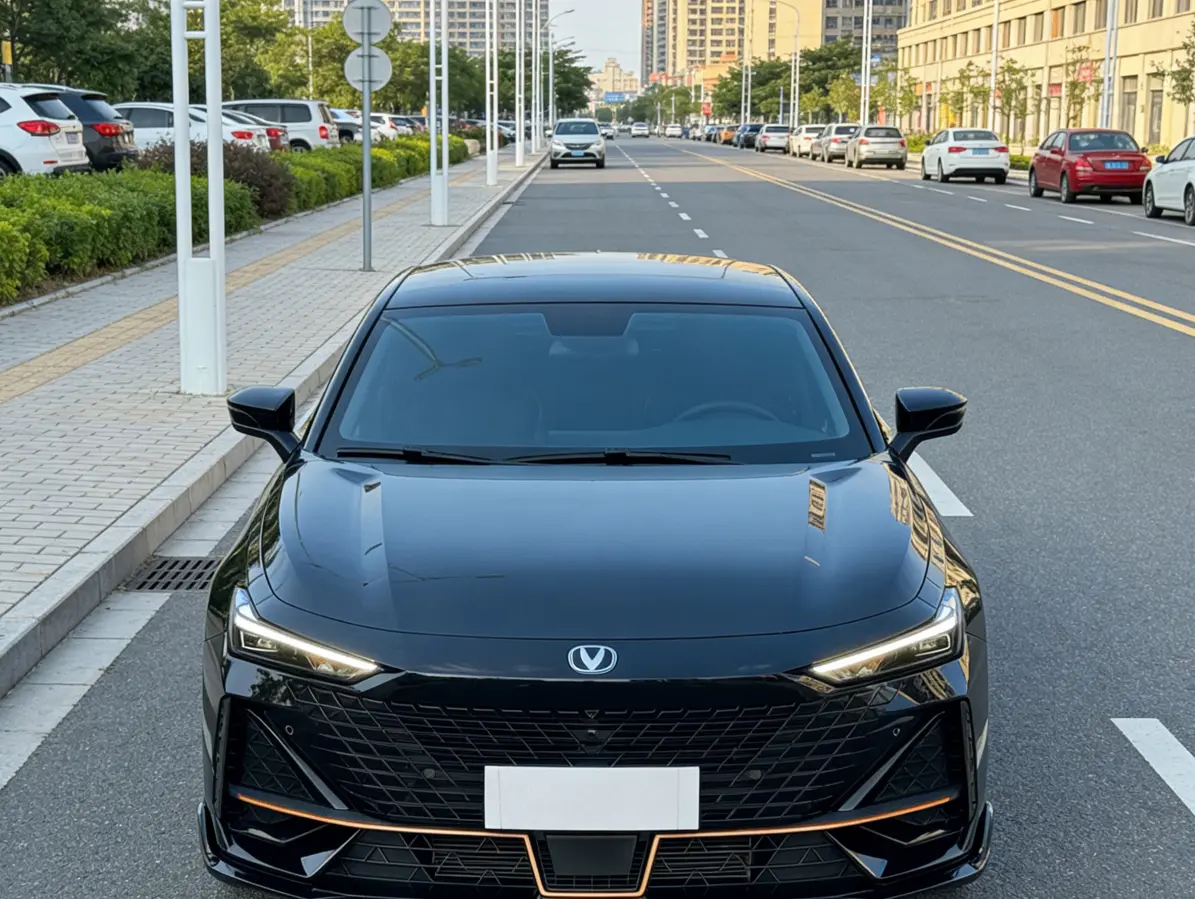 Changan UNI-V  из Китая