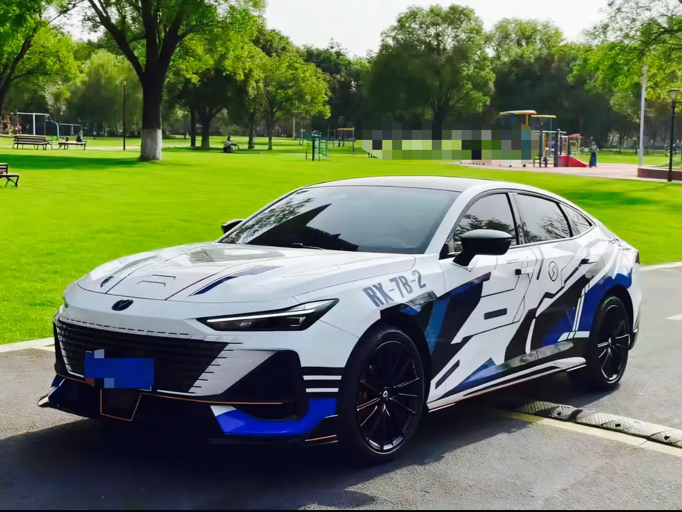 Changan UNI-V  из Китая