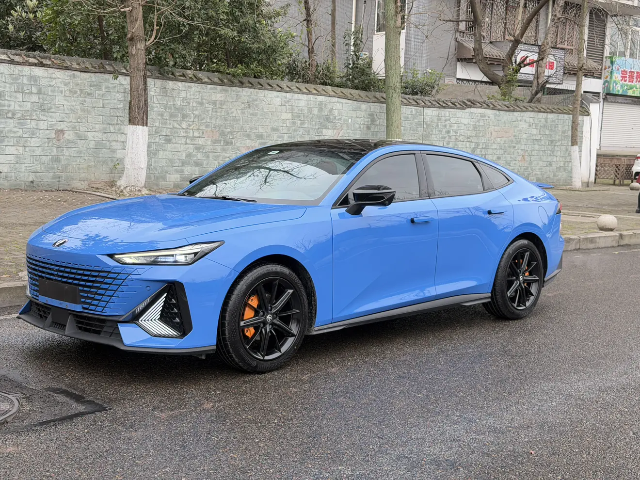 Changan UNI-V  из Китая