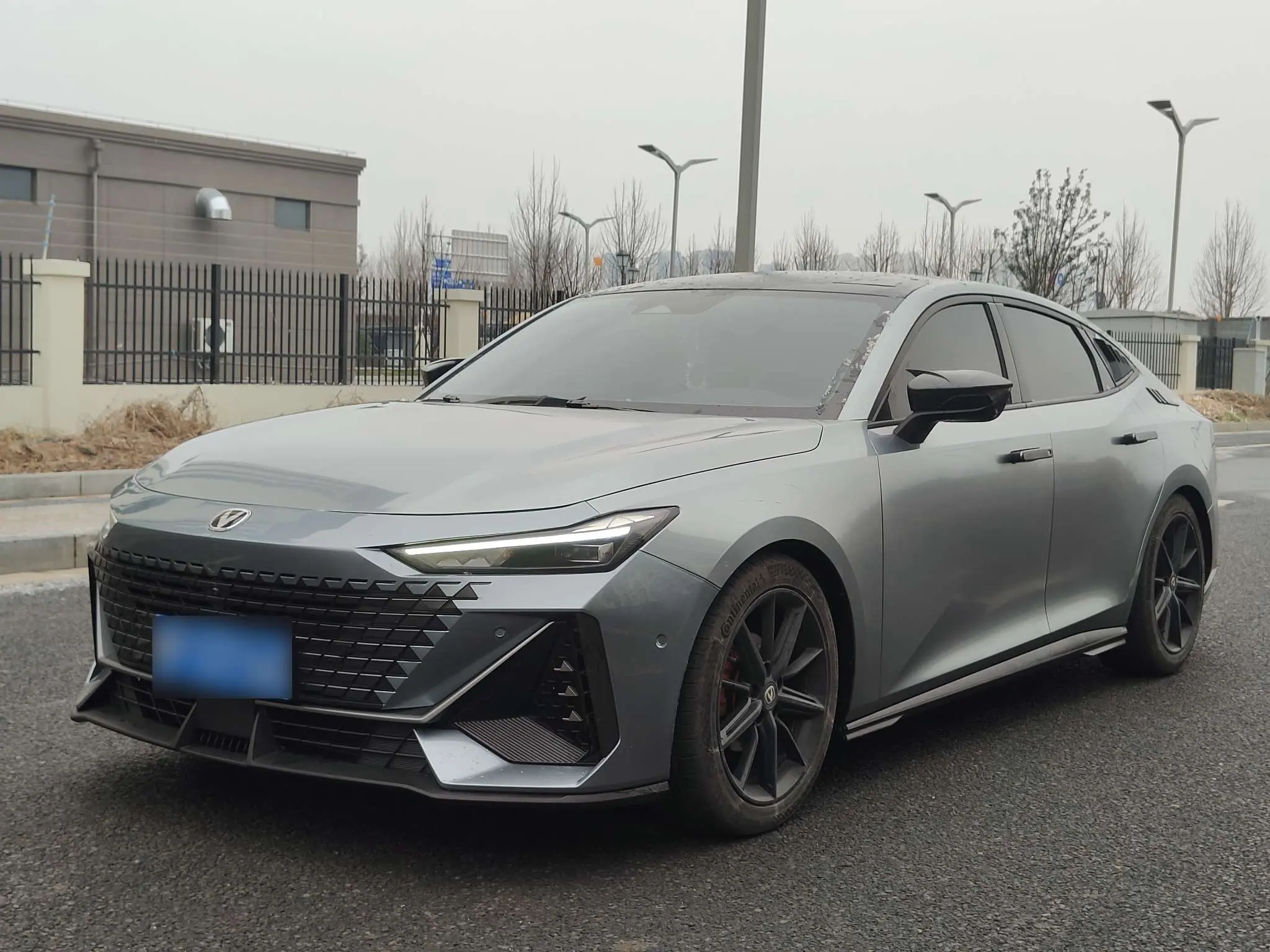 Changan UNI-V  из Китая