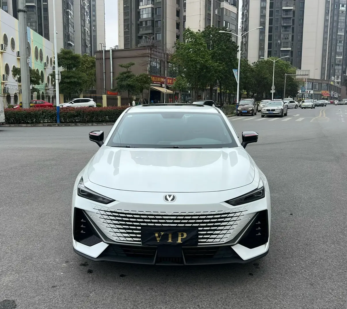 Changan UNI-V  из Китая
