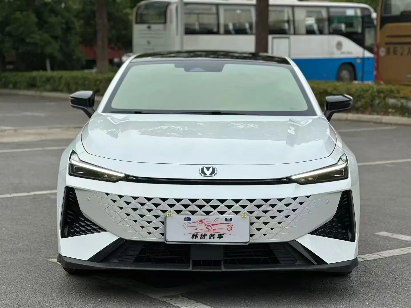 Changan UNI-V  из Китая