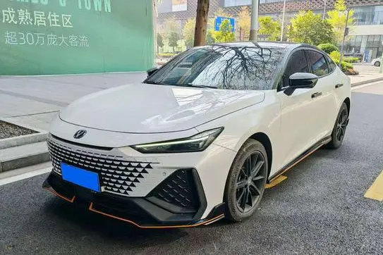 Changan UNI-V  из Китая