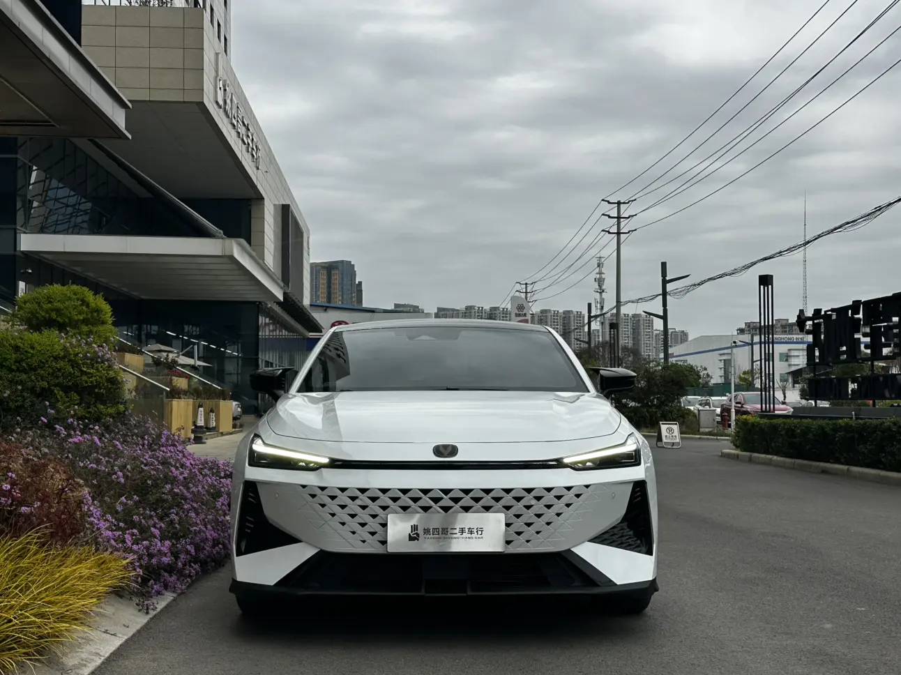 Changan UNI-V  из Китая