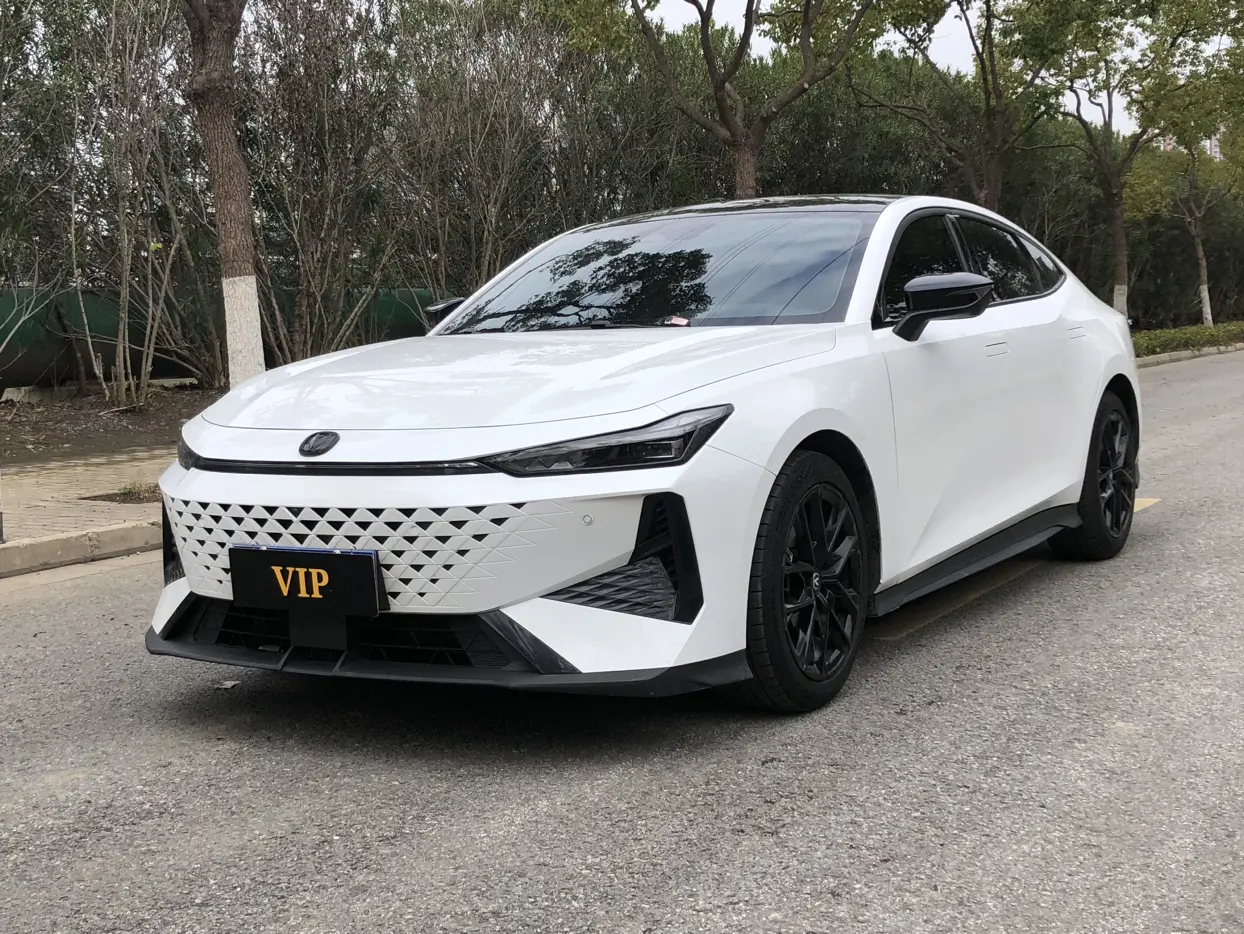 Changan UNI-V  из Китая