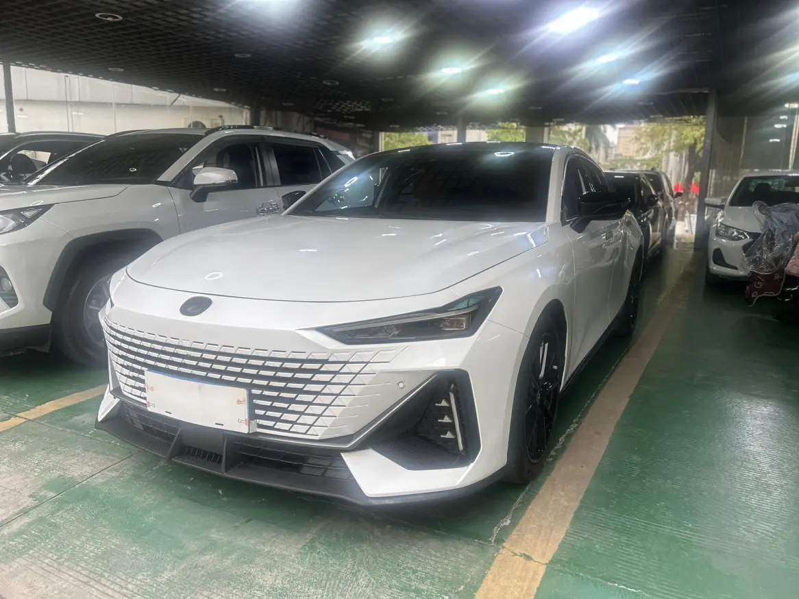 Changan UNI-V  из Китая