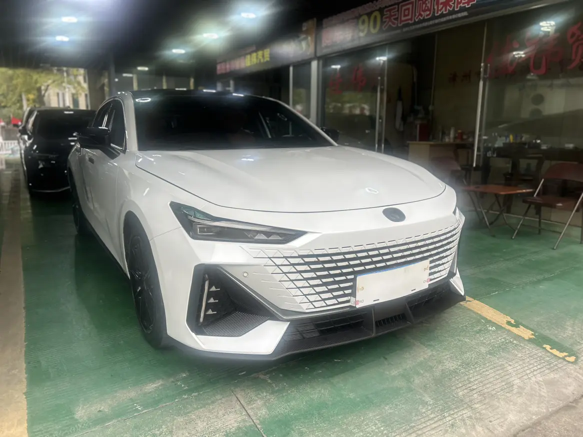 Changan UNI-V  из Китая