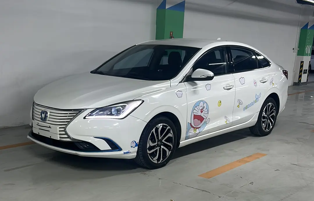 Changan Eado EV  из Китая