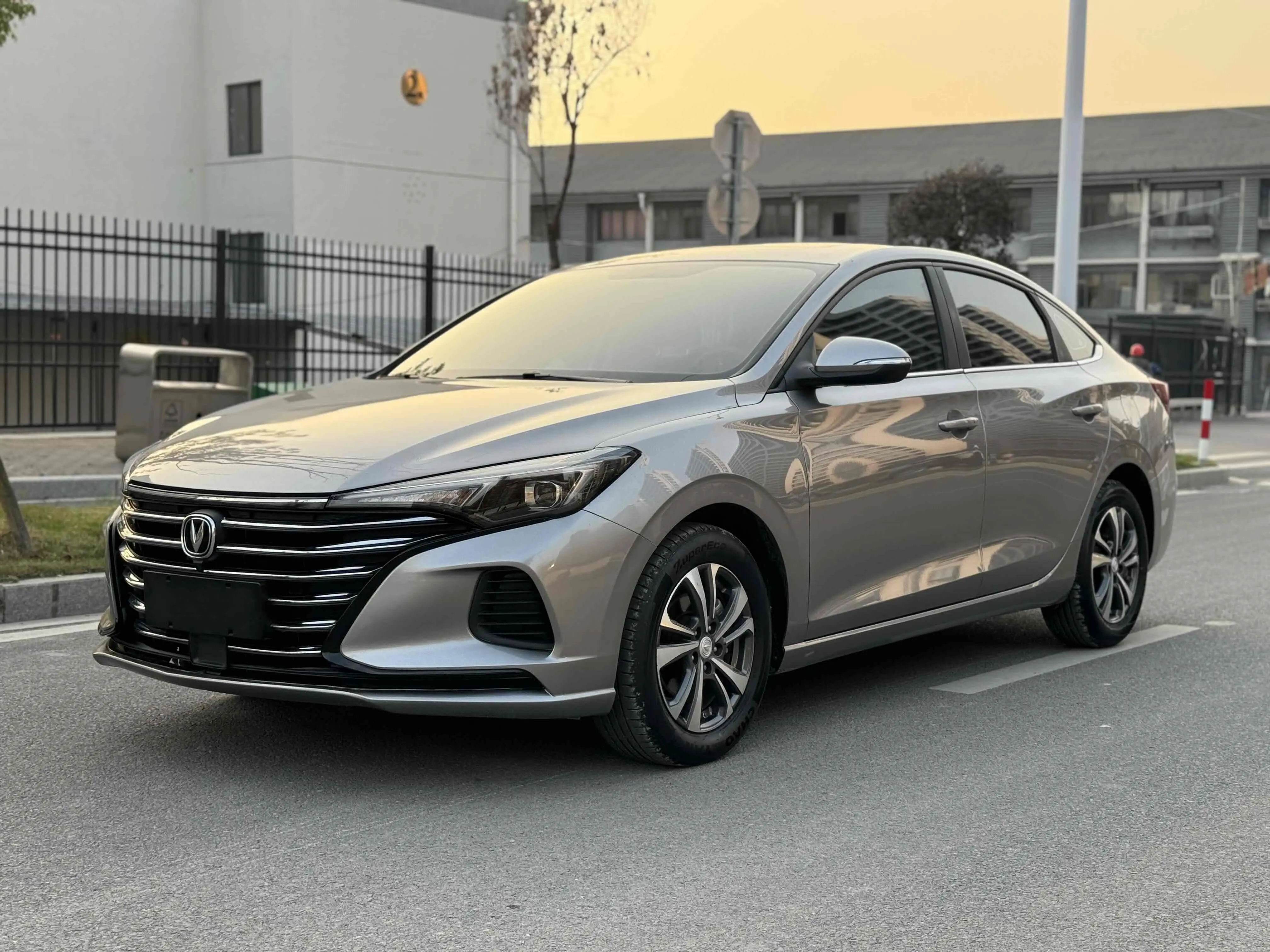 Changan Escape  из Китая