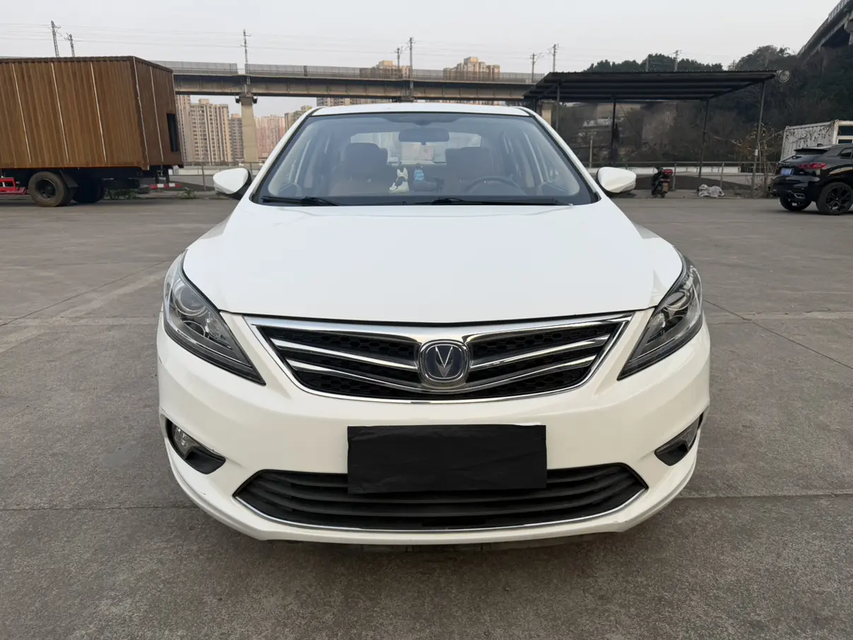 Changan Escape  из Китая