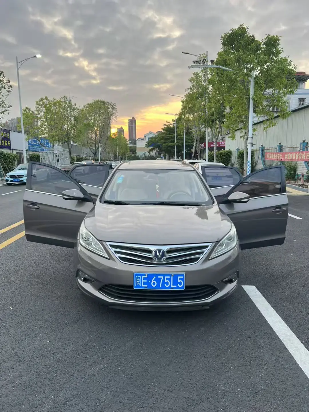 Changan Escape  из Китая