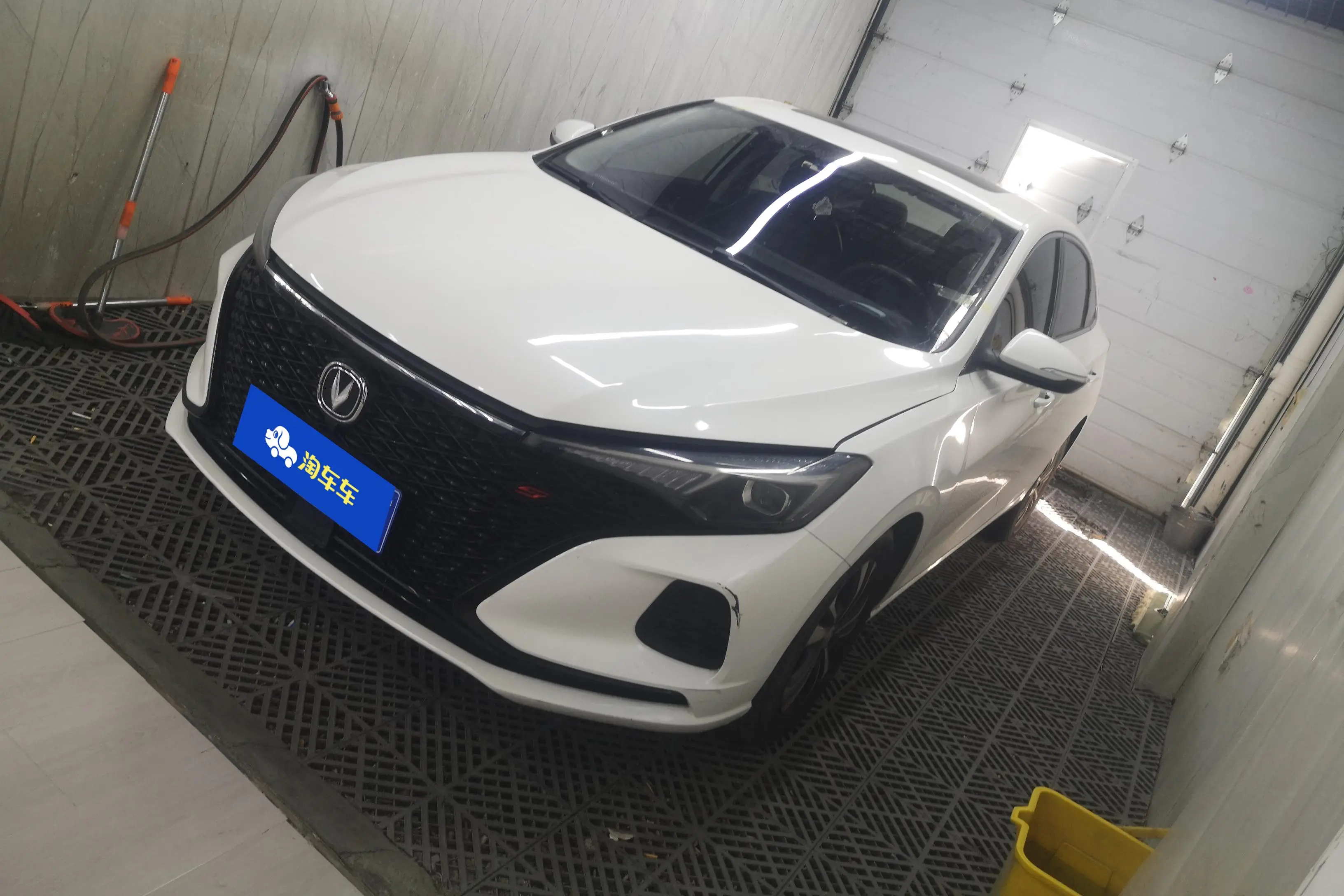 Changan Escape  из Китая