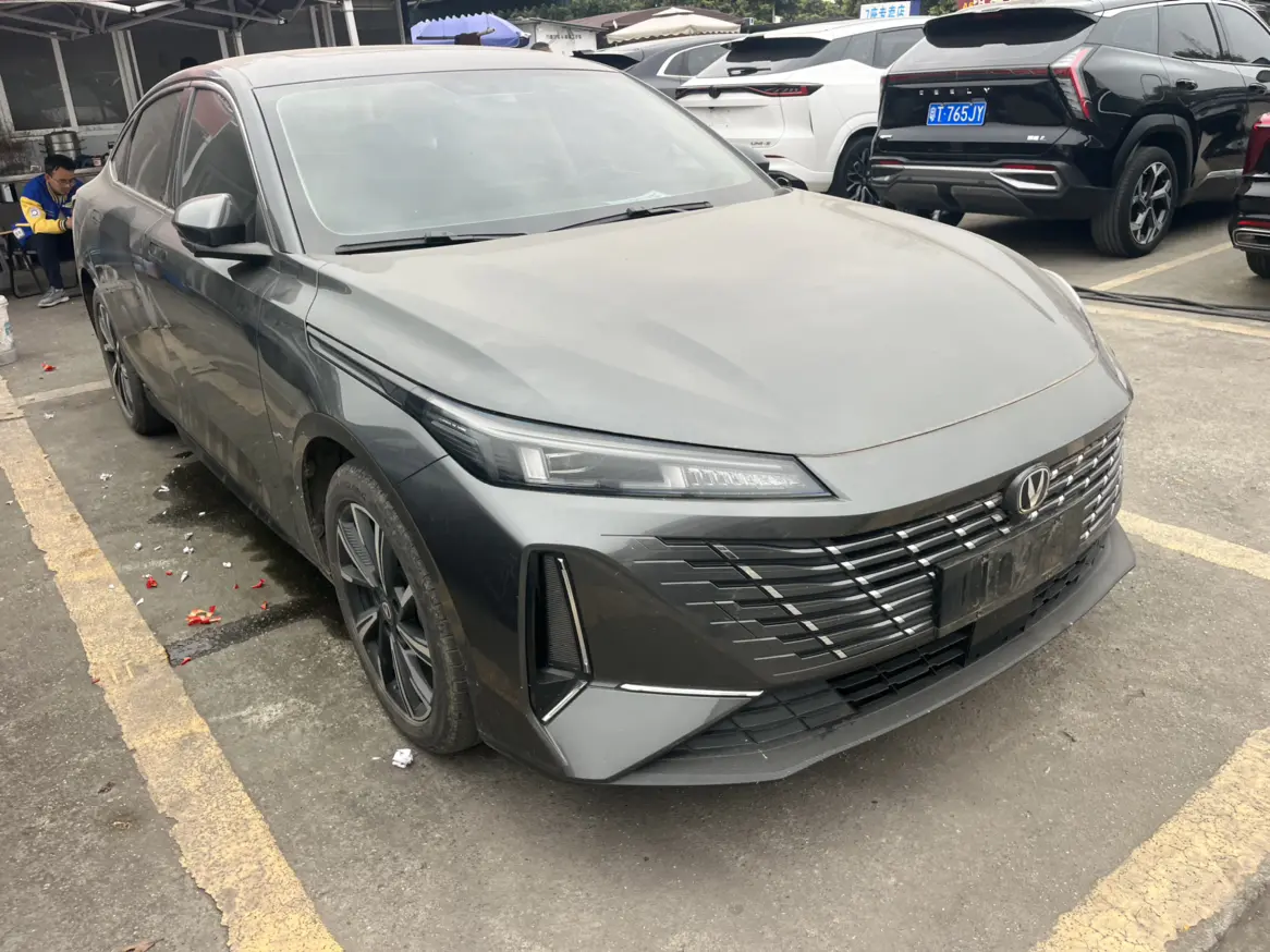 Changan Escape  из Китая