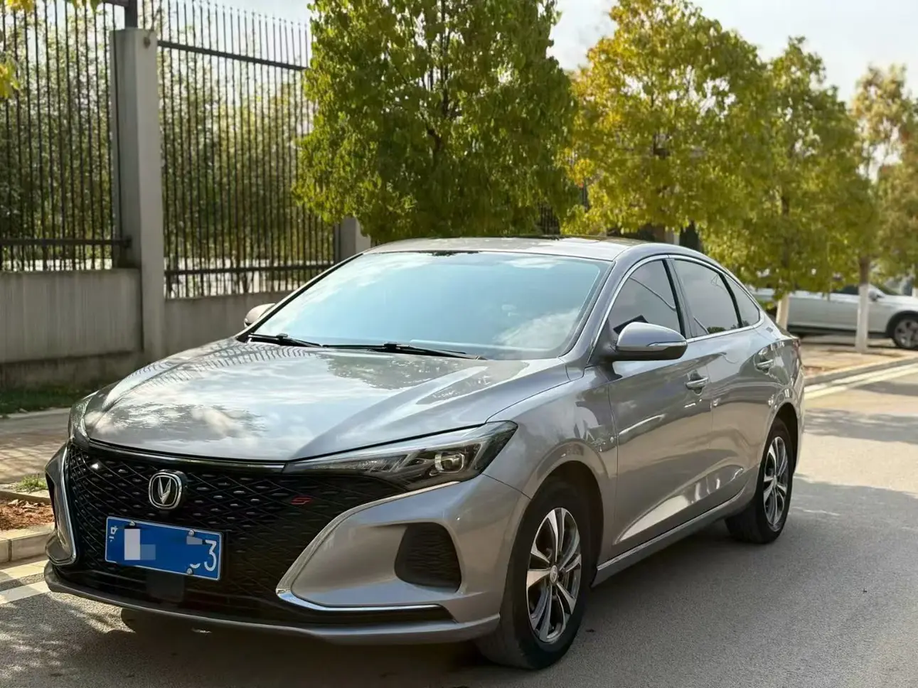 Changan Escape  из Китая