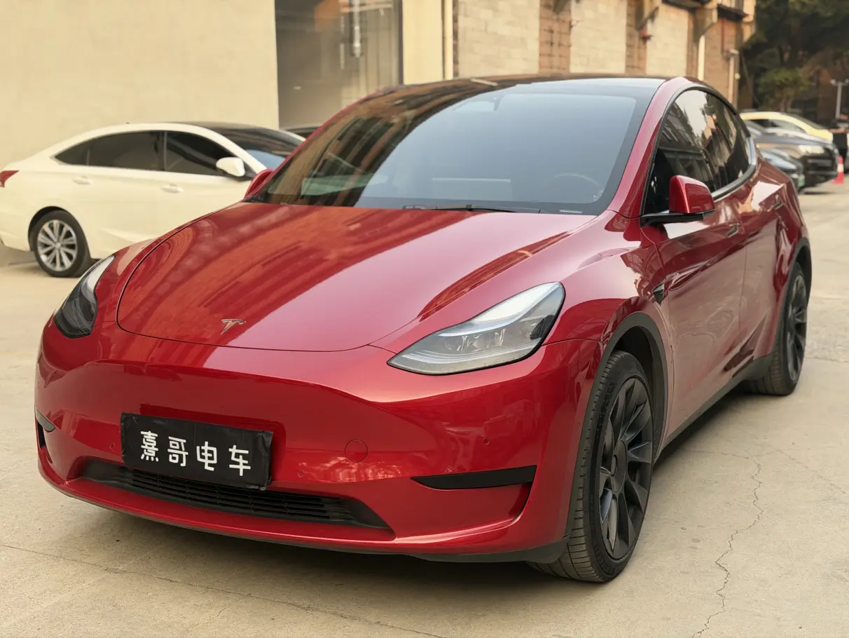 Tesla Model Y  из Китая